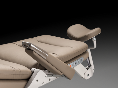 980 Procedure Chair